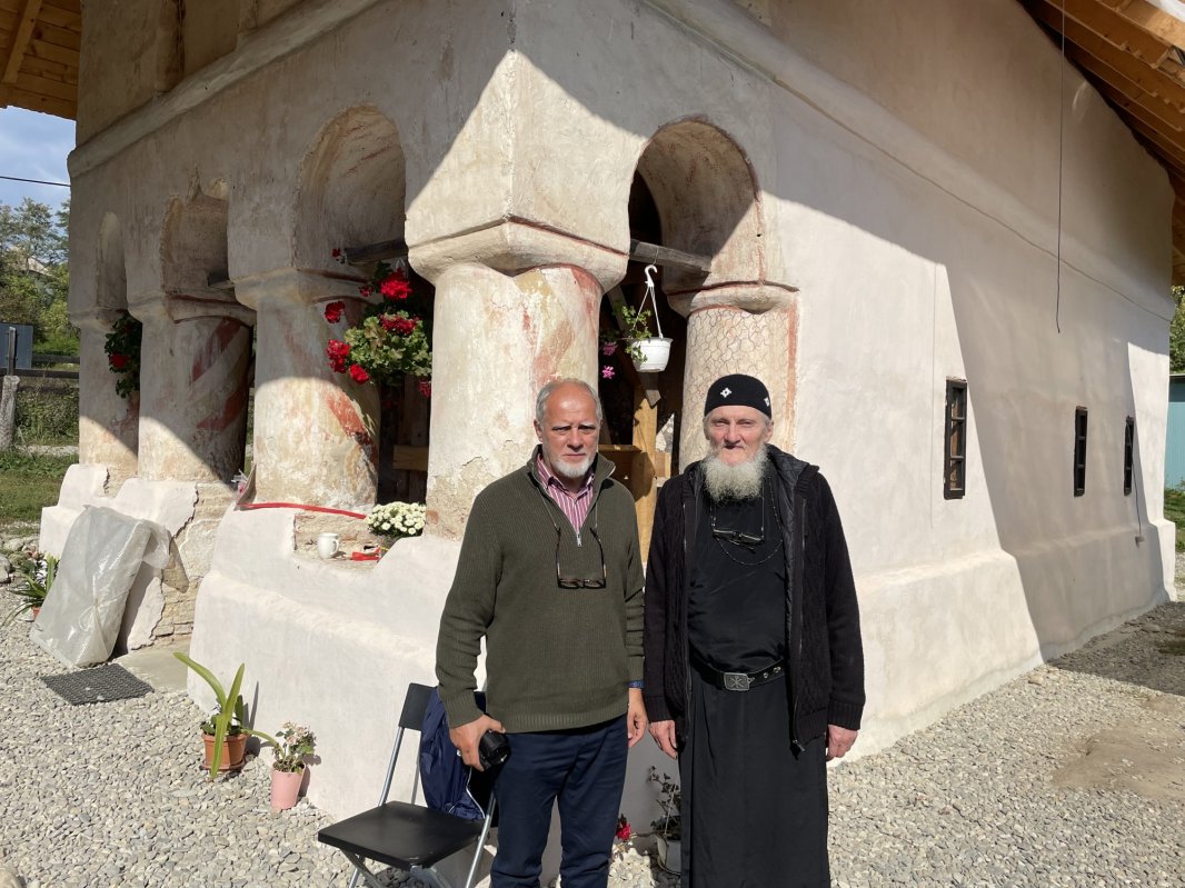 Pelerini căzuți din cer 229634