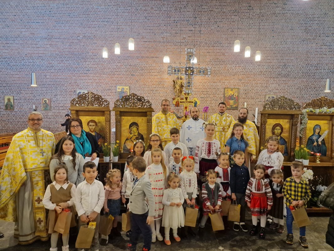 Sfânta Parascheva, cinstită la o parohie românească din Germania 230401