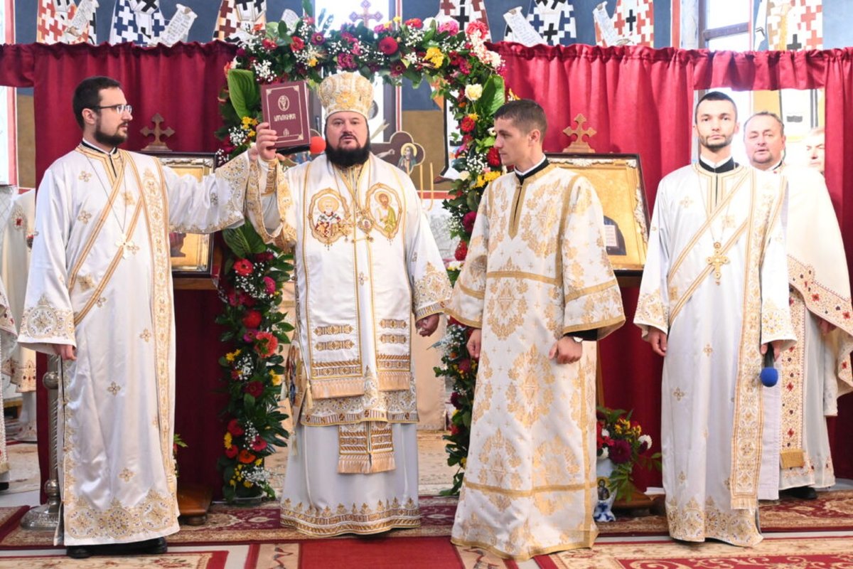 Sărbătoare în Parohia „Sfânta Cuvioasă Parascheva” din Șimleu Silvaniei 230473