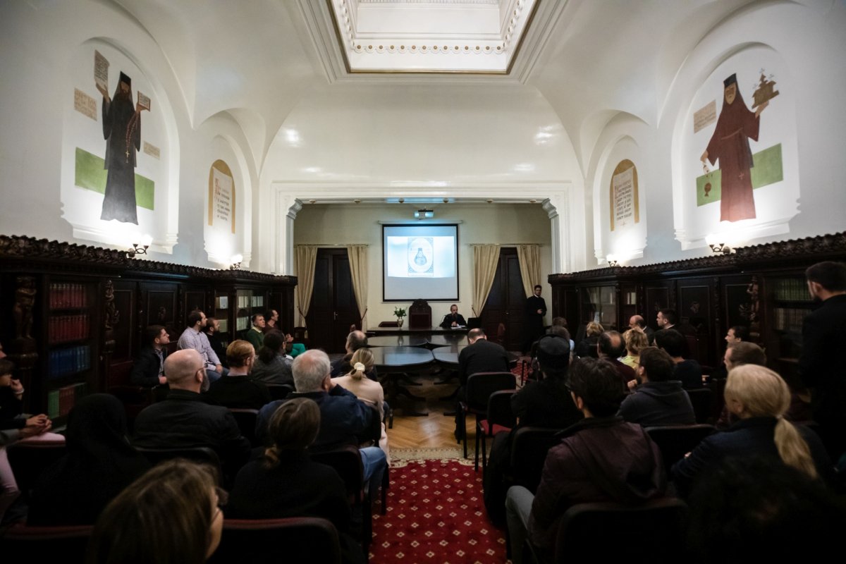 Expoziție cu manuscrise ale Filocaliei românești la Mănăstirea Antim 230721