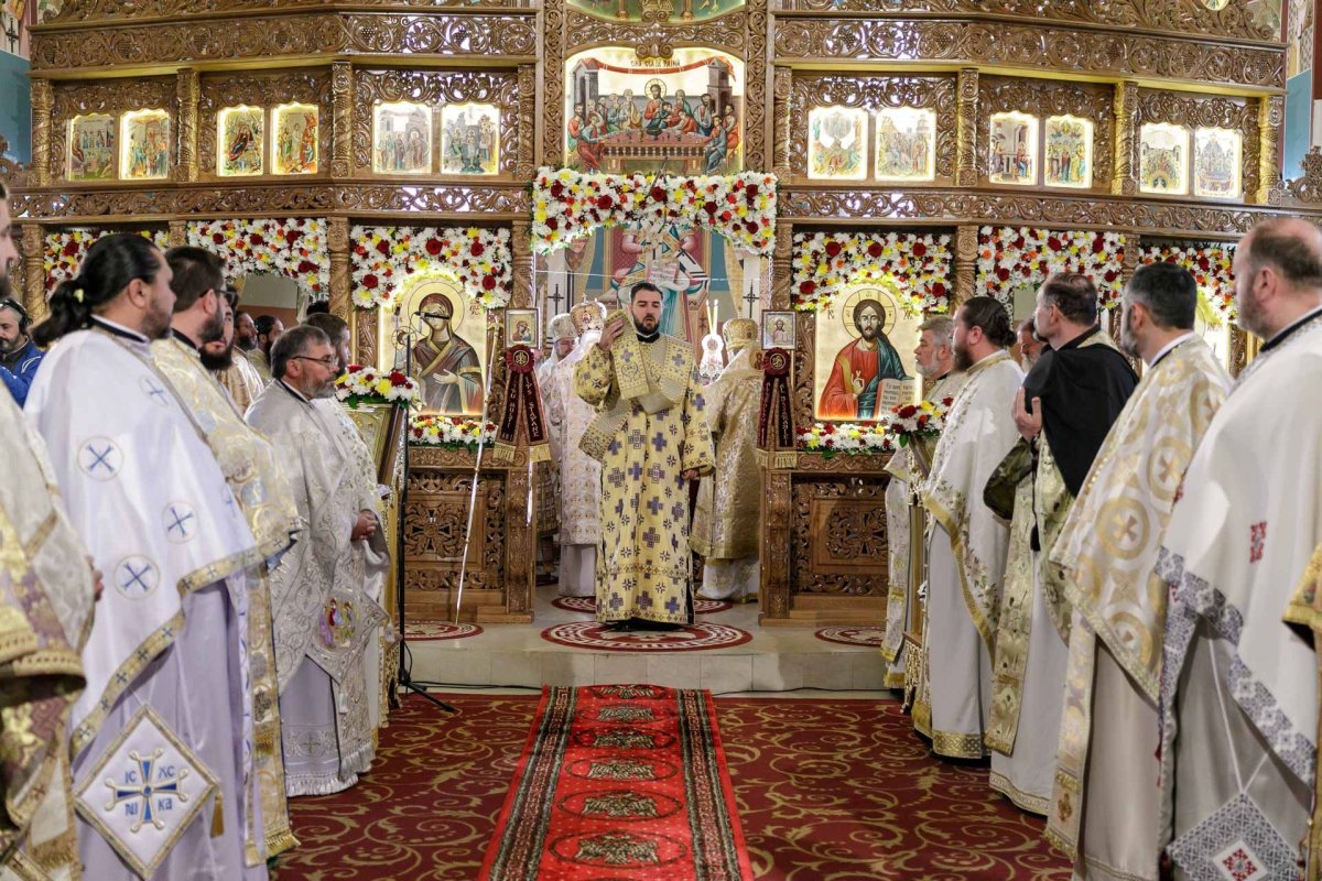 Mitropolia Basarabiei cultivă iubirea statornică pentru Biserica Strămoşească a poporului român 230564