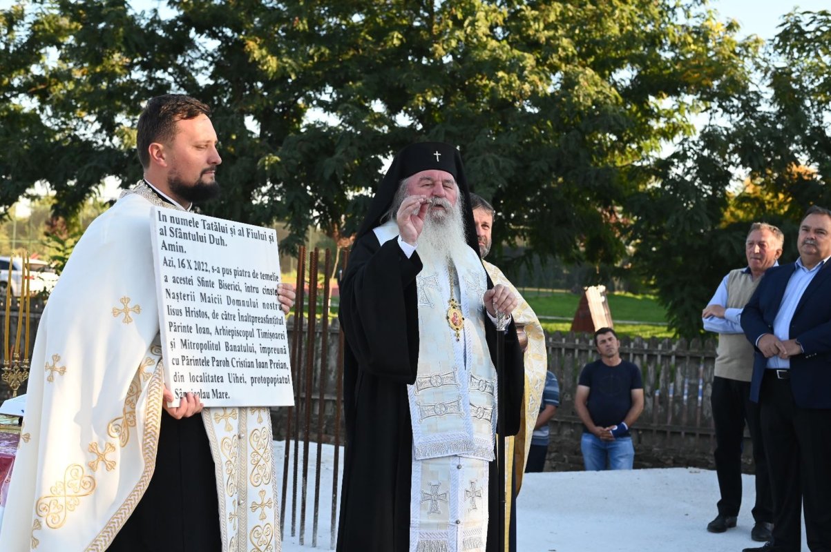 Piatra de temelie pentru o nouă biserică în județul Timiș 230617