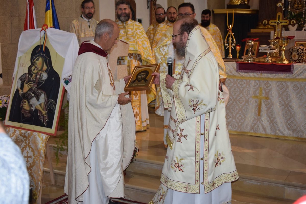 Parohia „Sfinţii Mărturisitori Ardeleni” din Kufstein și‑a sărbătorit întâiul hram 230991