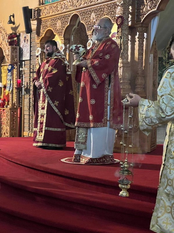 Priveghere de noapte la Catedrala Episcopală „Sfântul Mare Mucenic Gheorghe” din Saint‑Hubert, Canada 230974