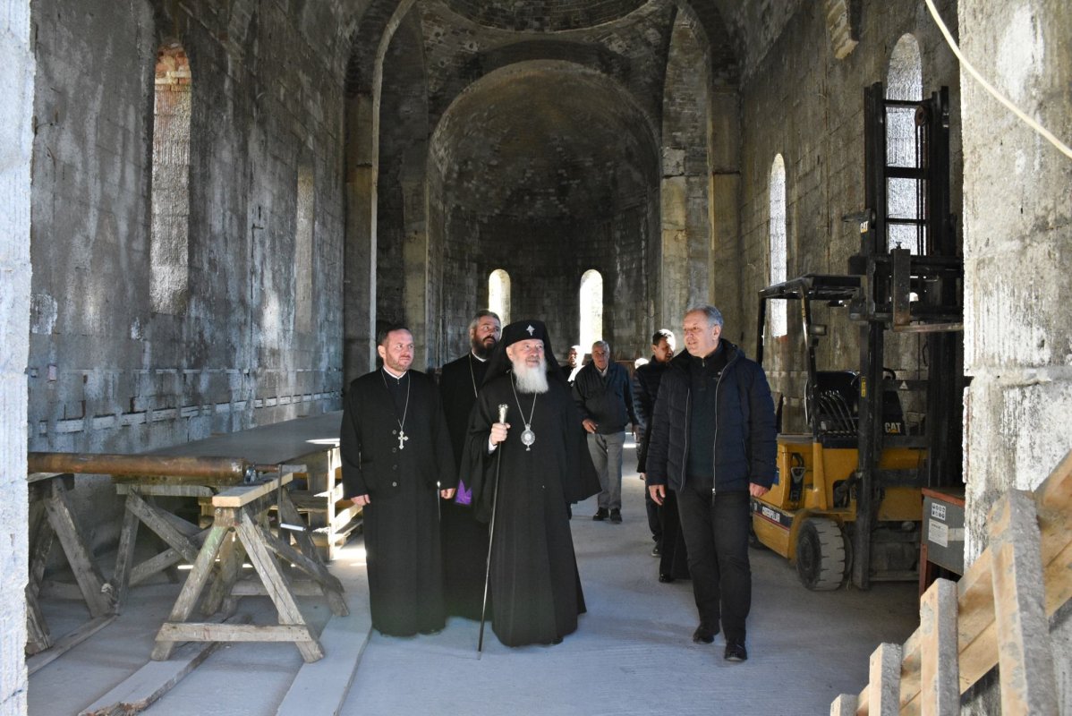 Hramul Mănăstirii „Petru Rareș Vodă” din Ciceu‑Corabia, ocrotită de Sfinţii Mărturisitori Ardeleni 231272