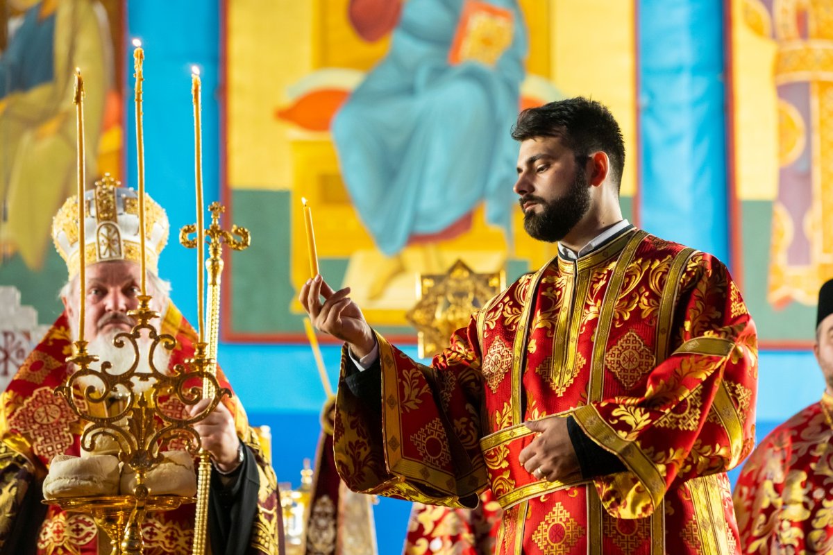 Laudă de seară adusă Mucenicului Dimitrie pe Colina Patriarhiei 231508