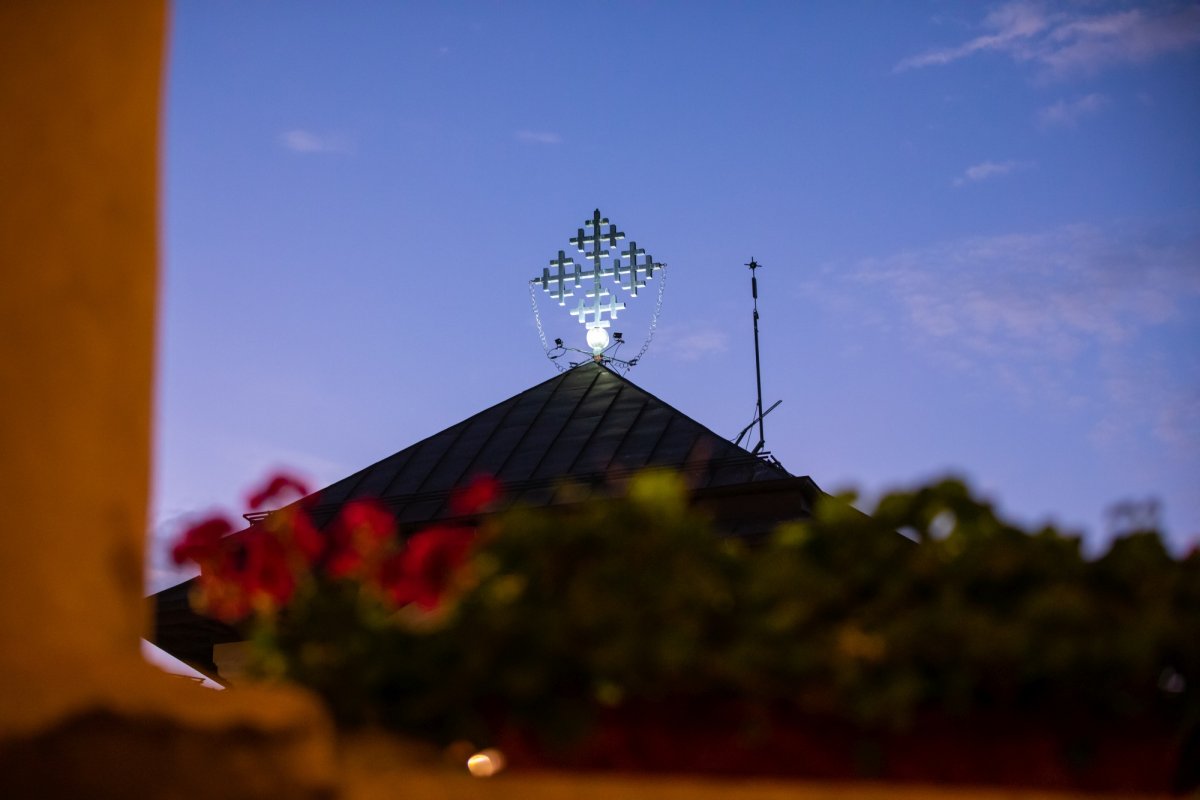 Laudă de seară adusă Mucenicului Dimitrie pe Colina Patriarhiei 231512