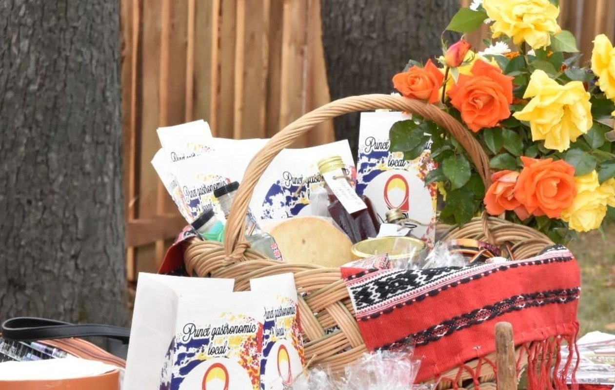 Muzeul Satului îl cinstește pe Sfântul Dimitrie 231238