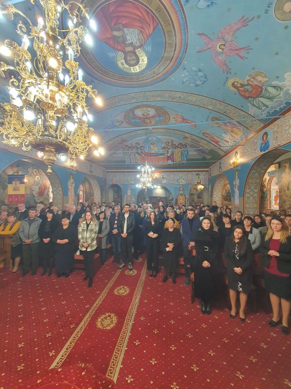 Slujire arhierească în Parohia „Sfântul Nicolae”-Ioșia din Oradea 231557