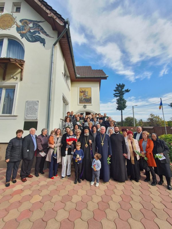 Proiect filantropic al Parohiei Oradea‑Vii la 12 ani de funcţionare 232156