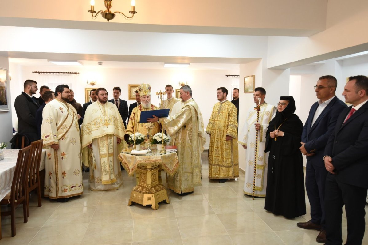 Mănăstirea Viforâta, la frumusețea începuturilor 232283