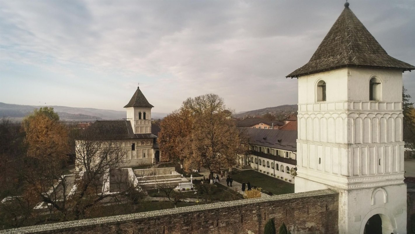 Moment aniversar în Episcopia Severinului și Strehaiei 232240