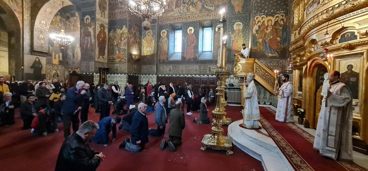 Duminica a 22-a după Rusalii la catedrala din Galați 232596