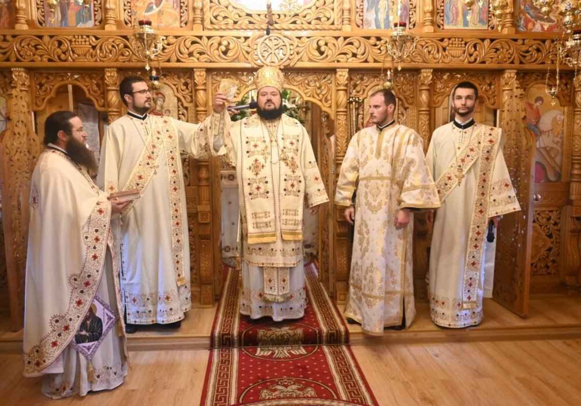 Resfințirea bisericii Regimentului 69 artilerie mixtă „Silvania” din Şimleu Silvaniei 232568