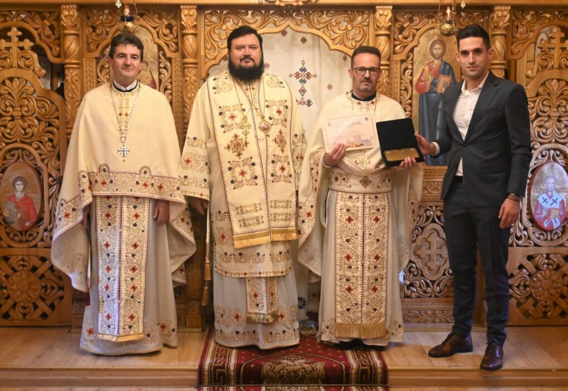 Resfințirea bisericii Regimentului 69 artilerie mixtă „Silvania” din Şimleu Silvaniei 232571