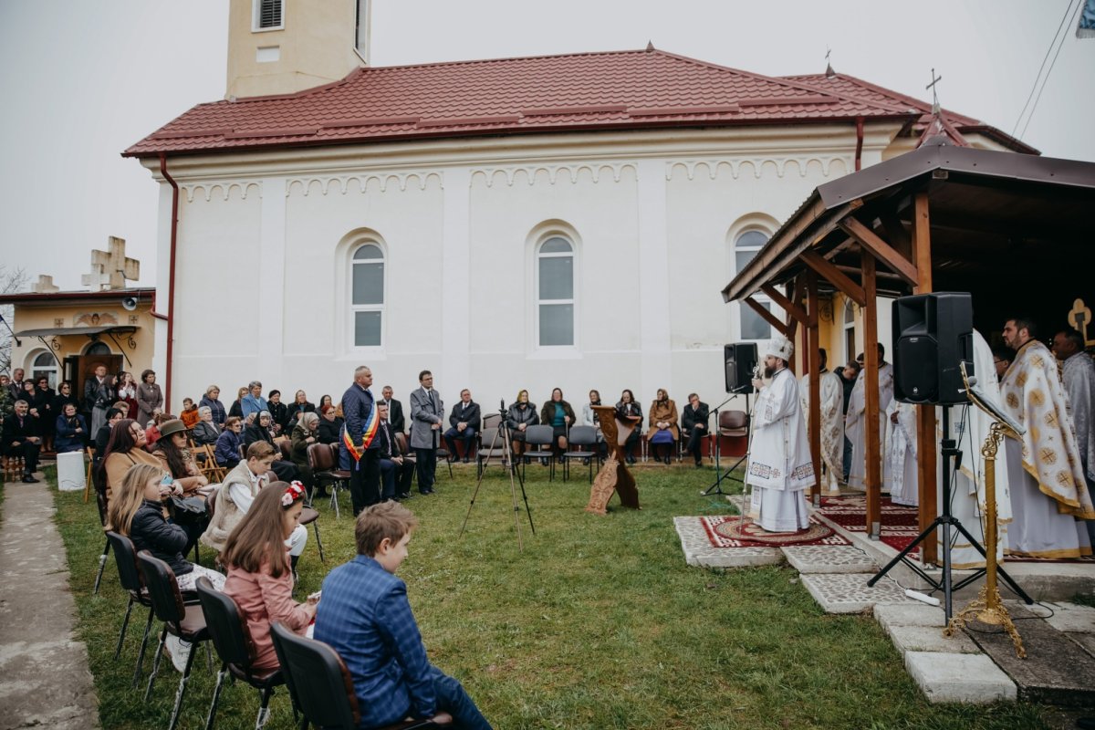 Slujiri arhiereşti în Arhiepiscopia Vadului, Feleacului și Clujului 232557