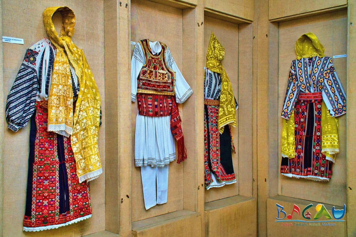 Colecția de etnografie „Preot Vasile Heisu” Răcăciuni 232736