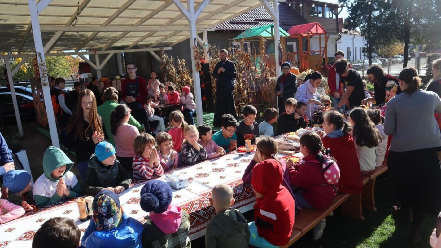 Hramul Asociației „Sfânta Anastasia Romana” din Târgu Ocna 232753