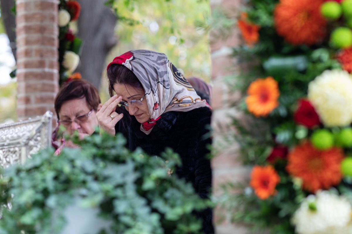 A început pelerinajul la moaștele Sfântului Ierarh Nectarie de la Mănăstirea Radu Vodă din Capitală 233047