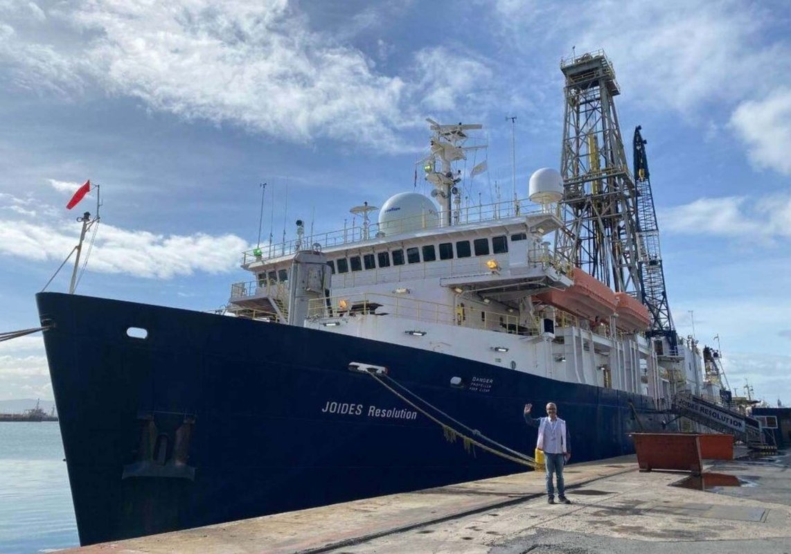 Misiune subacvatică de cercetare a insulei Santorini 232989