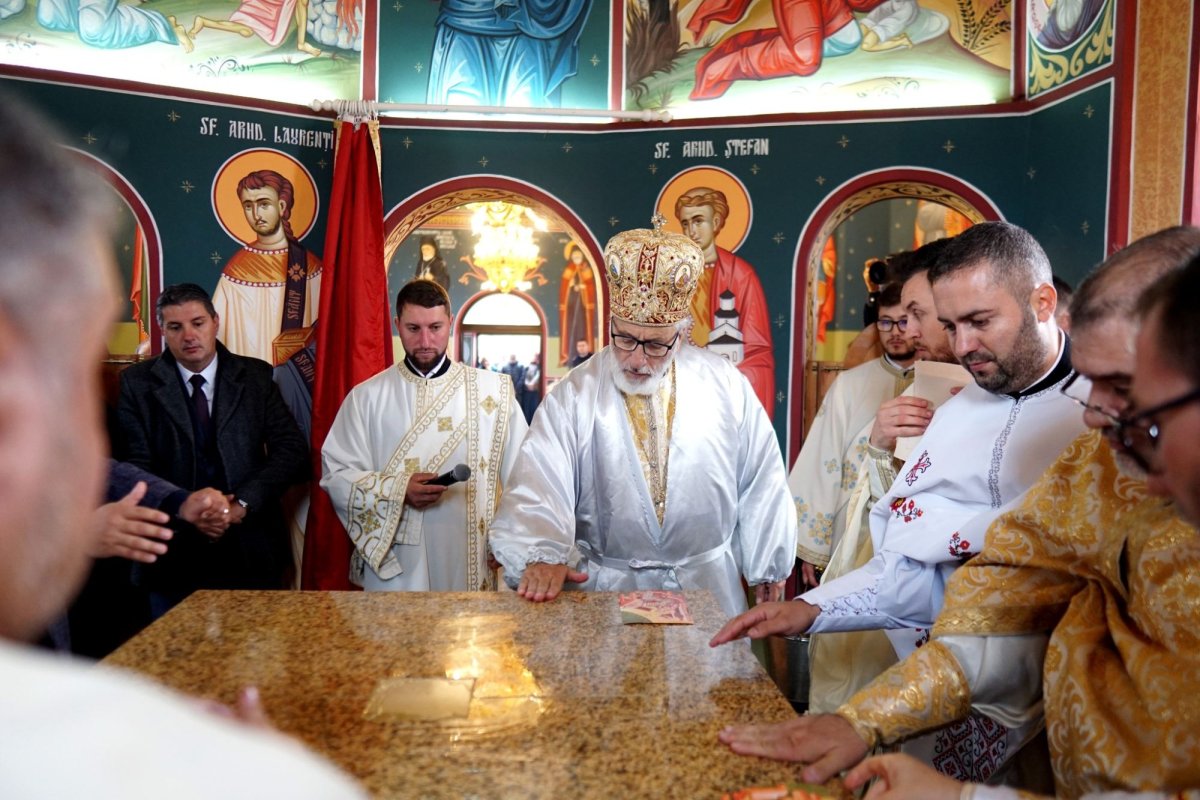 O nouă biserică pentru parohia argeșeană Smei 233114