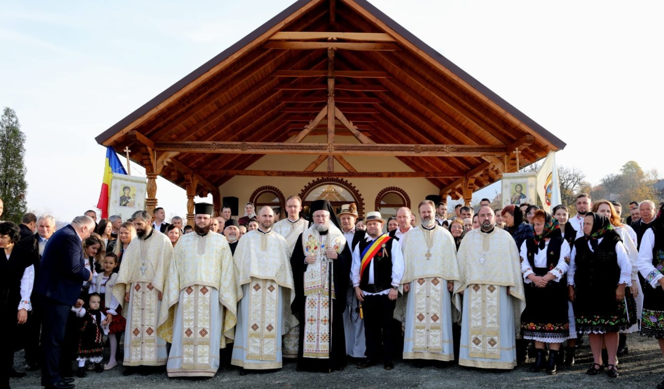 Sfințirea capelei din Ciocotiș 233166