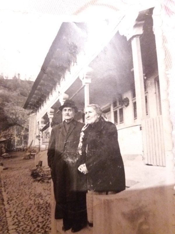 Preotul Ioan Răuțescu, neobosit cercetător al istoriei și tradițiilor  233276