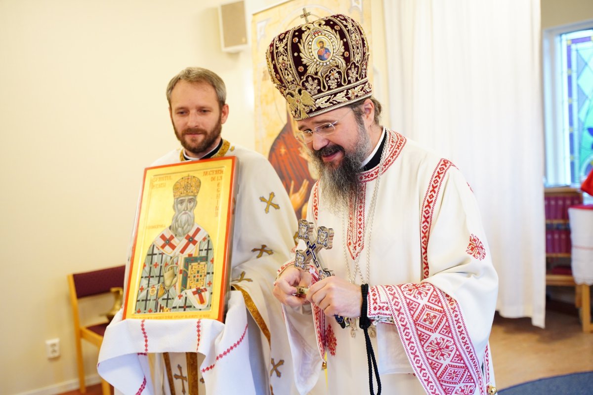 Hramurile a două parohii românești din Regatul Suediei 233486