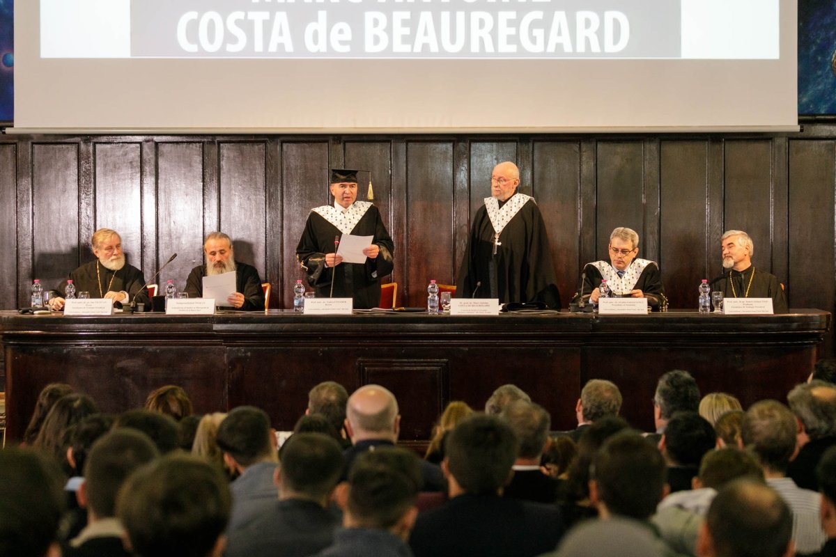 Părintele Marc‑Antoine Costa de Beauregard, doctor honoris causa la Iași 233454