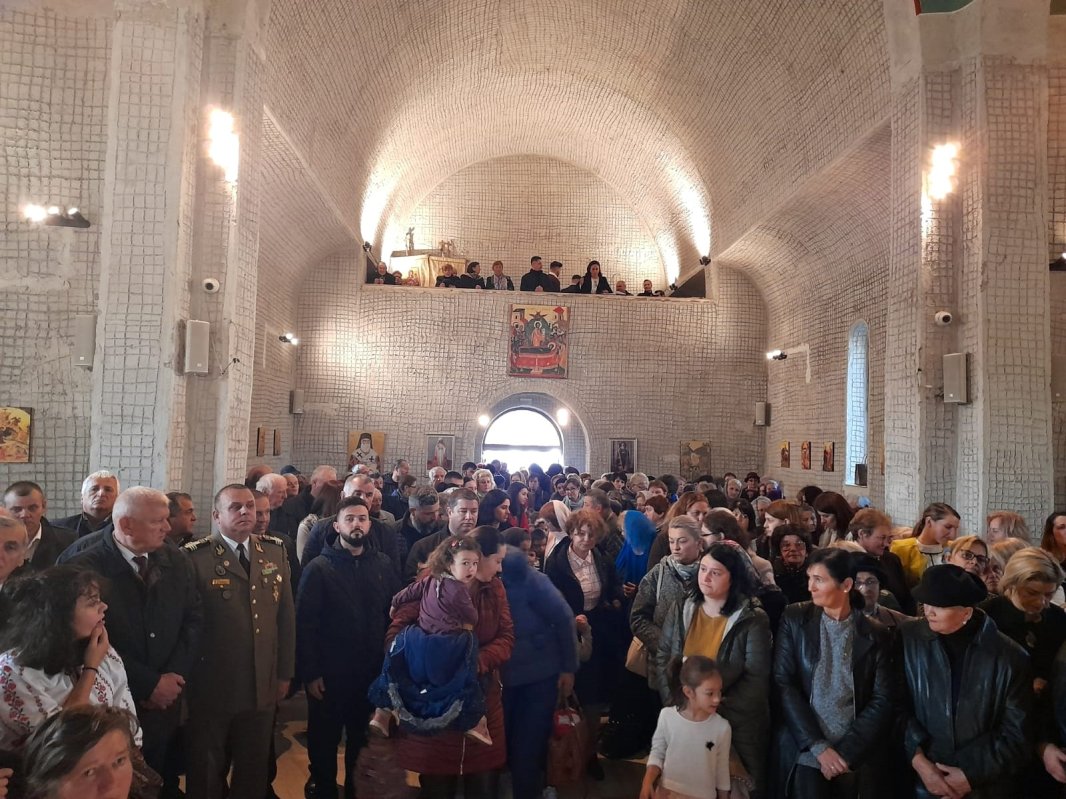 Hramul Parohiei „Sfântul Ierarh Nectarie” din municipiul Dej 233633