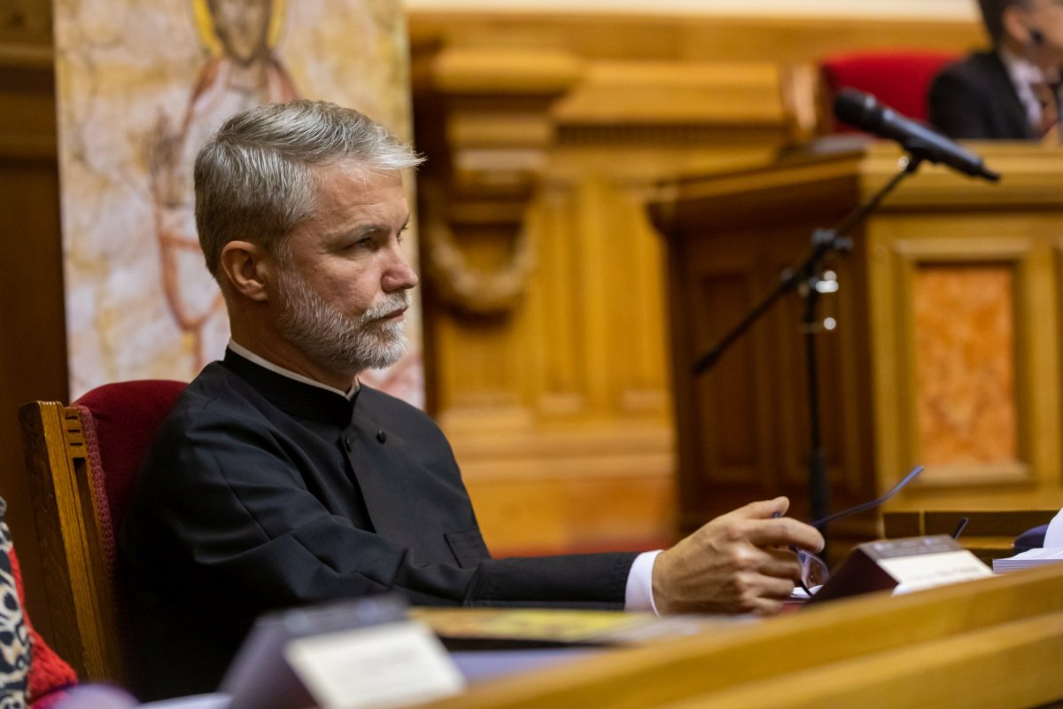 Conferință dedicată artei bisericești la Palatul Patriarhiei 234029