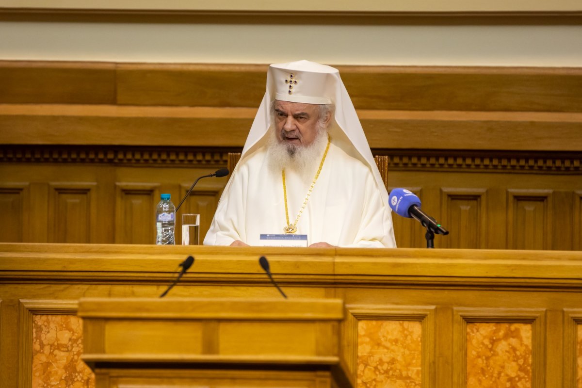 Conferință dedicată artei bisericești la Palatul Patriarhiei 234034