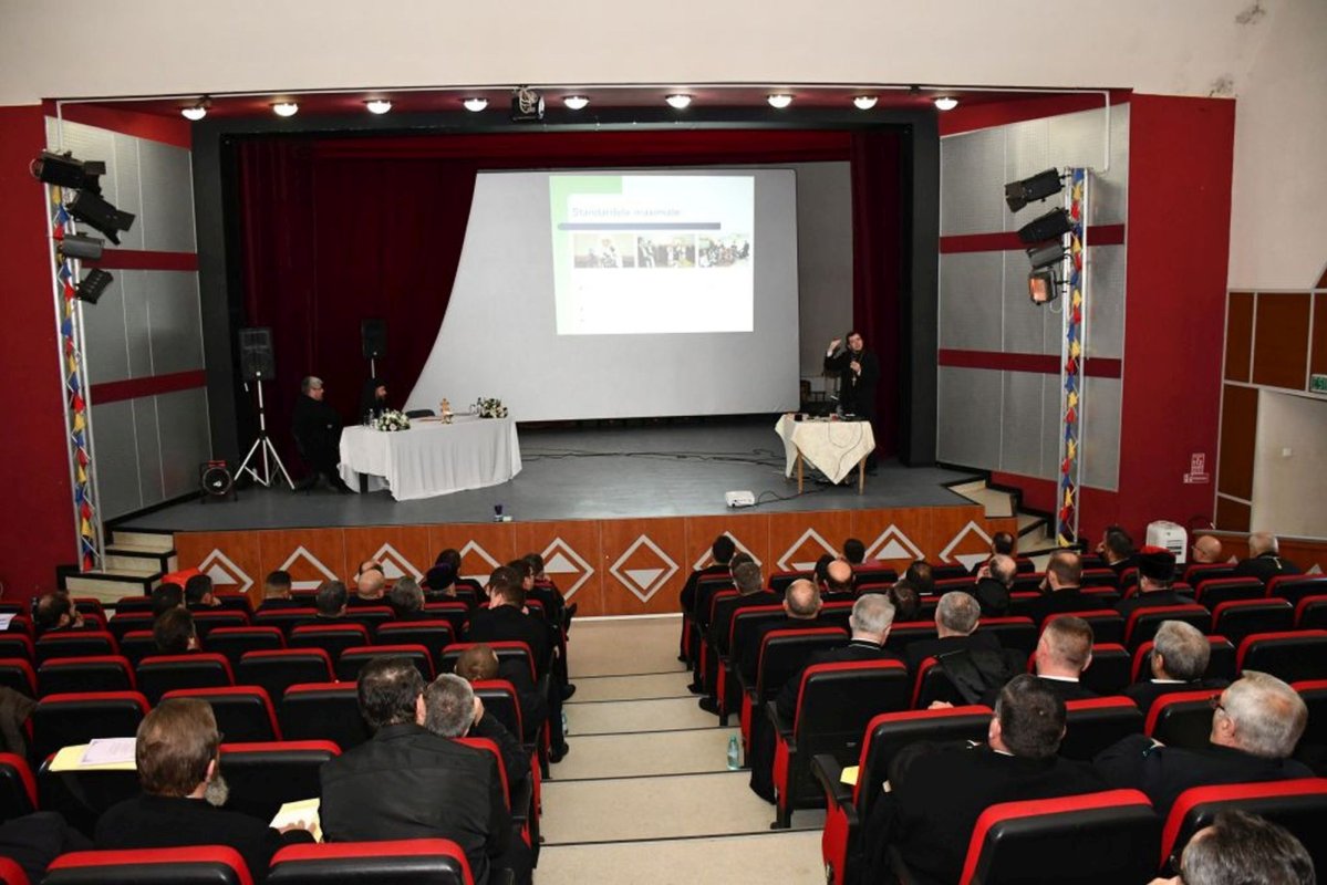 Conferințe preoțești de toamnă în Episcopia Caransebeșului 234076