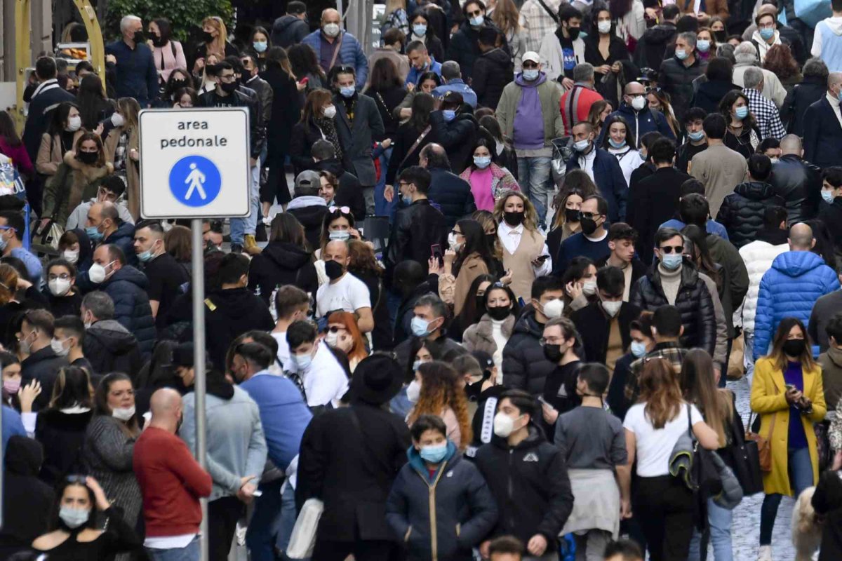 Un tânăr italian din patru nu are ocupație 233939