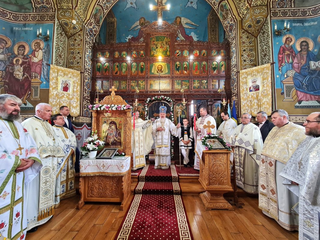 Binecuvântare la Biserica „Adormirea  Maicii Domnului” din Urmeniș, Bistriţa-Năsăud 234154