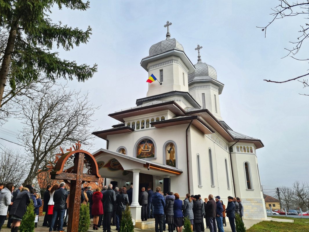 Binecuvântare la Biserica „Adormirea  Maicii Domnului” din Urmeniș, Bistriţa-Năsăud 234155