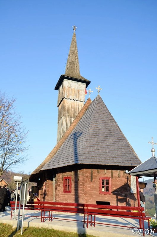 Târnosiri de biserici în localităţi hunedorene 234321