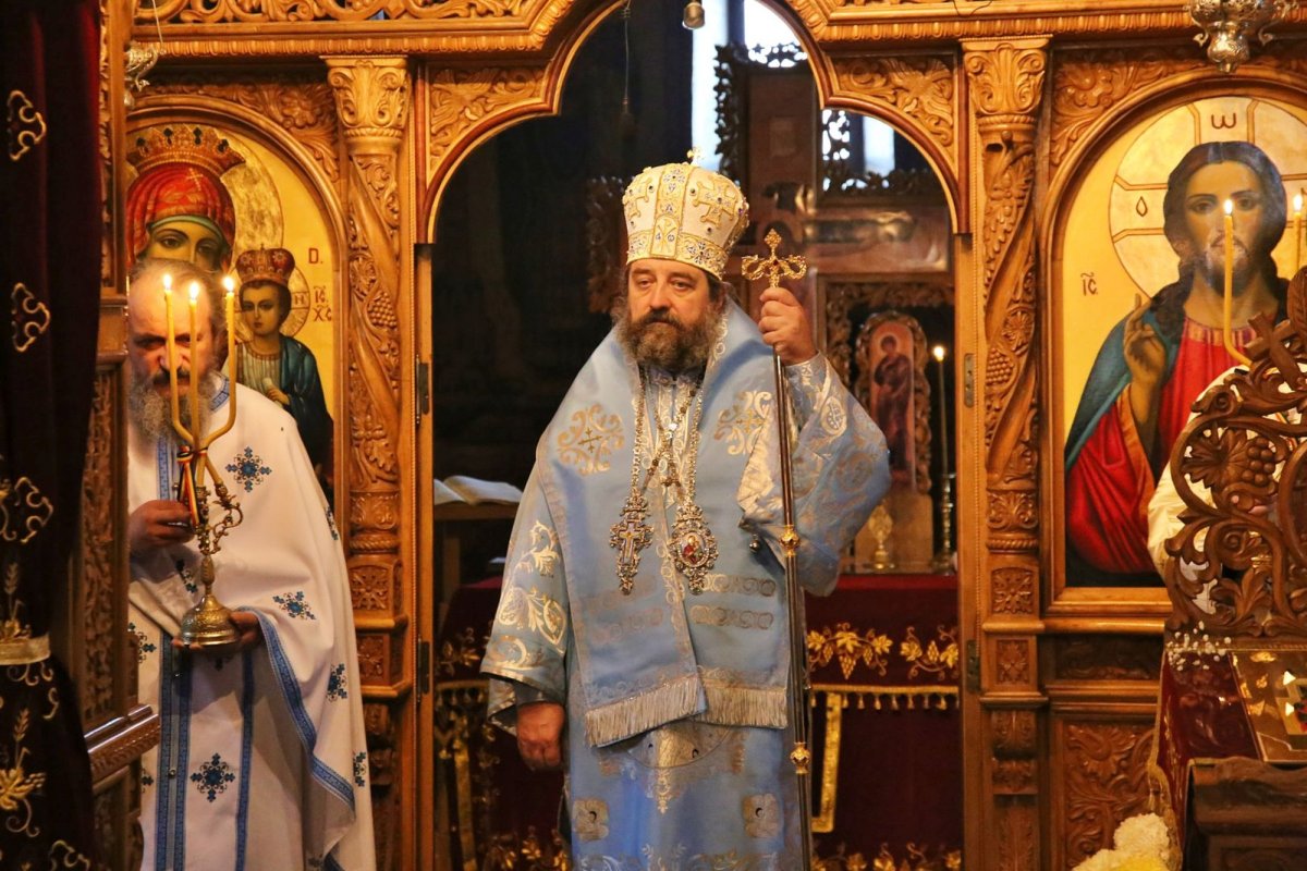 Hramul Mănăstirii Peștera, Neamț 234683