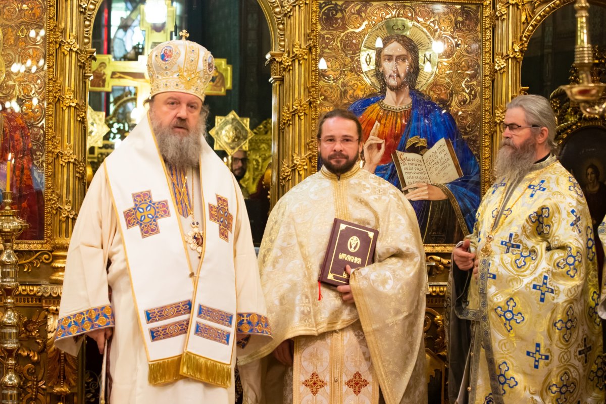 Preacinstire adusă Maicii Domnului la Catedrala Patriarhală 234751