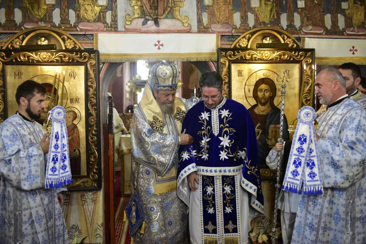 Biserica „Buna Vestire” din Jina, județul Sibiu, a fost resfințită 234865