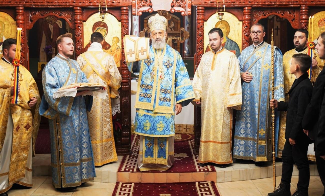 Hramul bisericii din incinta Seminarului Teologic Ortodox din Alba Iulia 234869