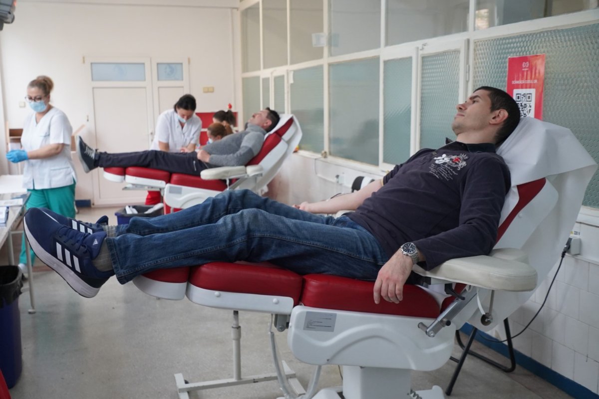 Preoții și credincioșii brăileni au venit în sprijinul semenilor aflați în spitale 234905