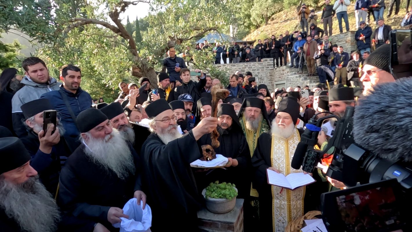 Ieroschimonahul Dionisie Ignat și călătoria pe calea sfințeniei 234948