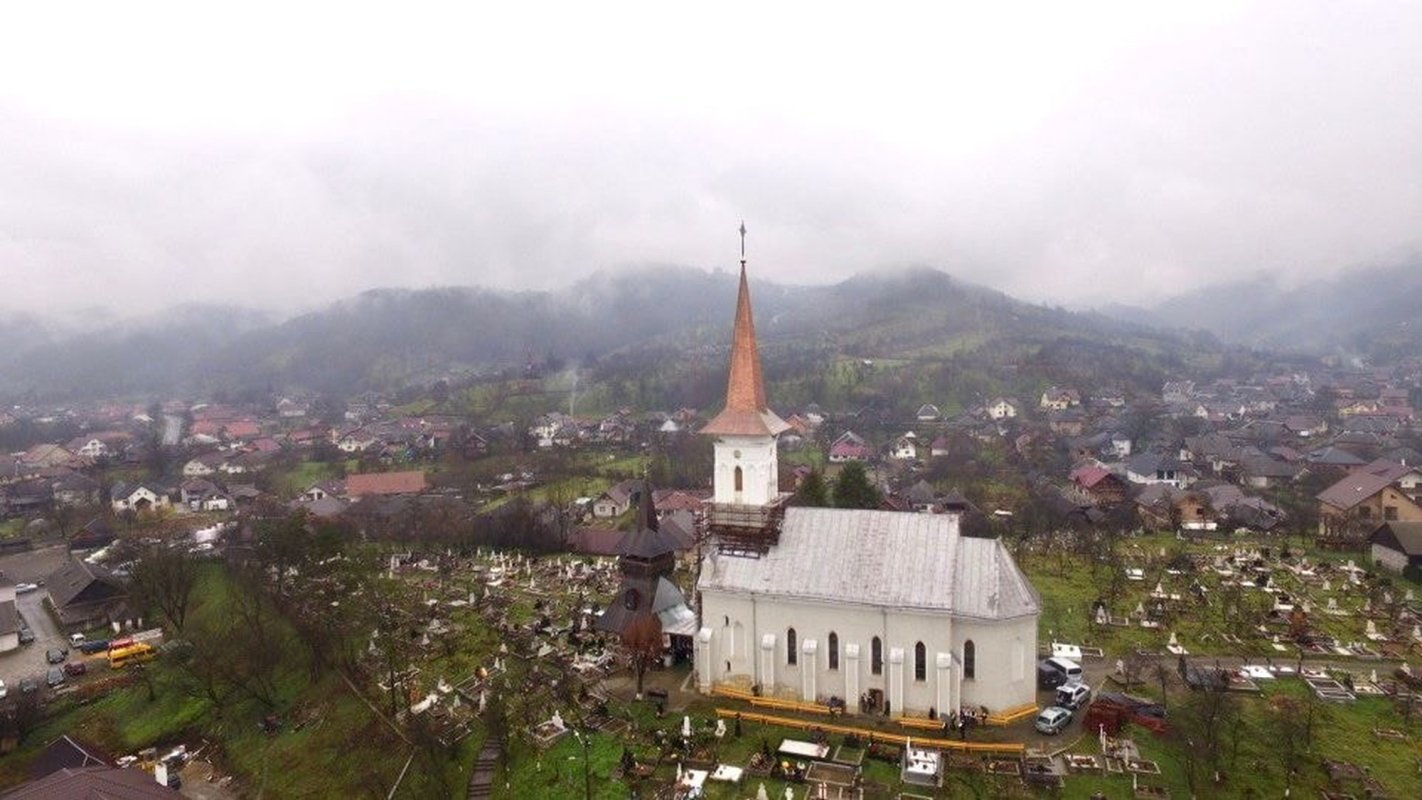 Sfânta Liturghie arhierească în Parohia Bârsana Centru, Maramureş 234979