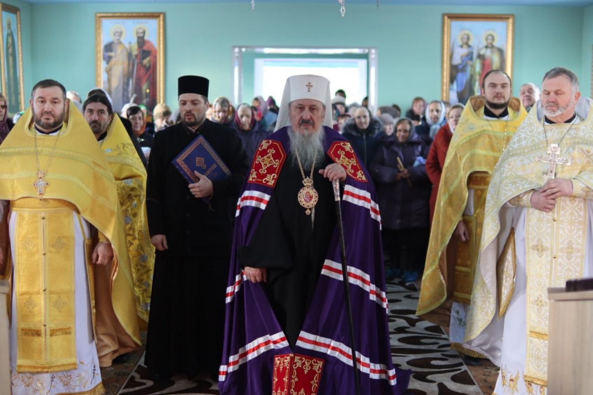 Slujire a Mitropolitului Basarabiei în Stolniceni 234991