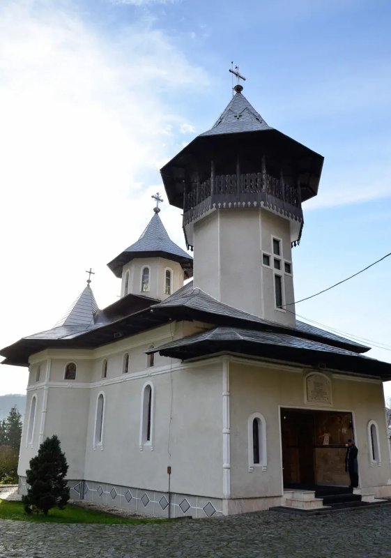 Sinaxă monahală şi conferinţe în Eparhia Devei și Hunedoarei 235257