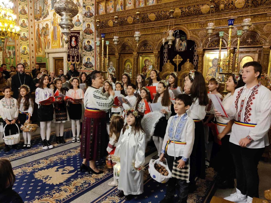 Selecție pentru spectacolul „Sfântul Nicolae în mijlocul copiilor” la Parohia Șerban Vodă 235528