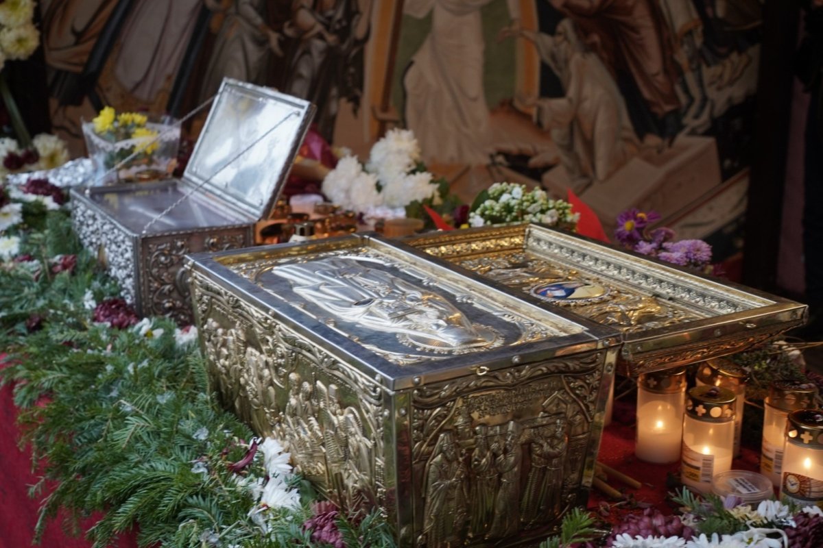 Prinos de laudă adus ocrotitorului orașului Galați 235795