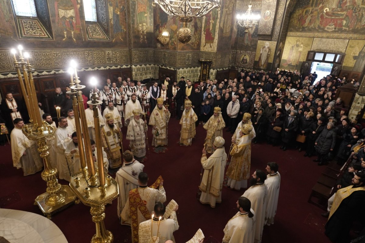 Prinos de laudă adus ocrotitorului orașului Galați 235797