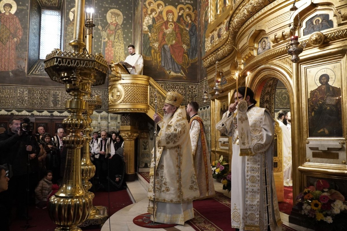 Prinos de laudă adus ocrotitorului orașului Galați 235804